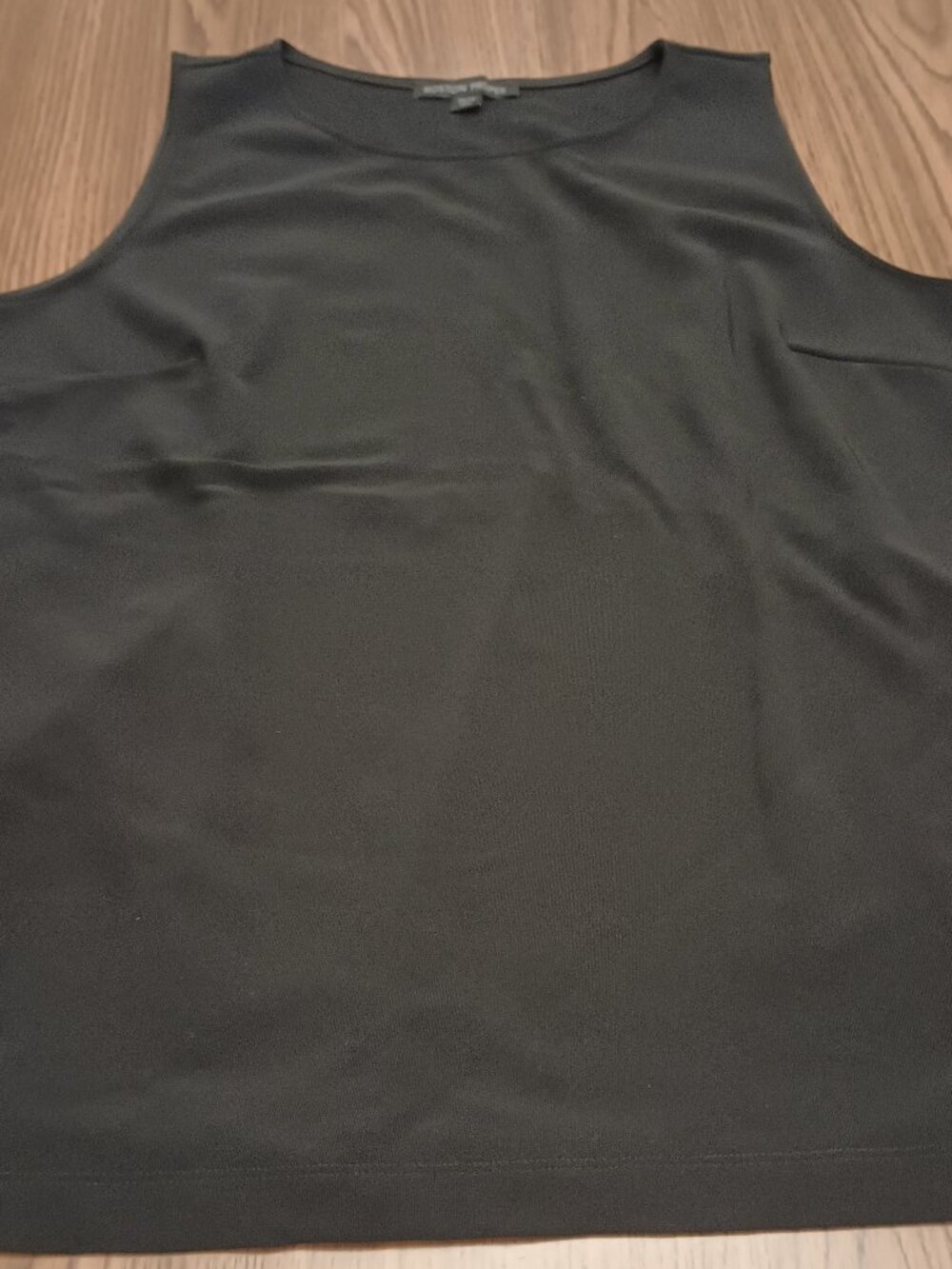 Boston Proper Size XL Beyond Travel Black Top (NWT)